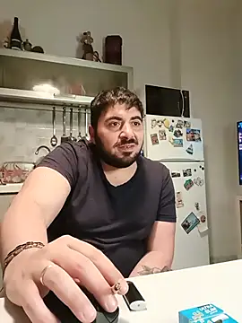 bear skinny online show from June 8, 2026, 1:28 am