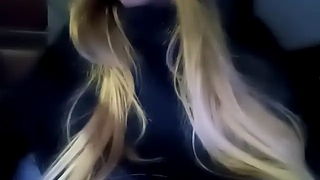 pinkpinkpinkpinkdoll online show from March 4, 2026, 7:31 pm