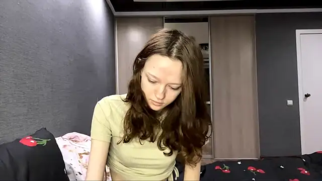 HousedMud online show from April 15, 2026, 8:09 pm