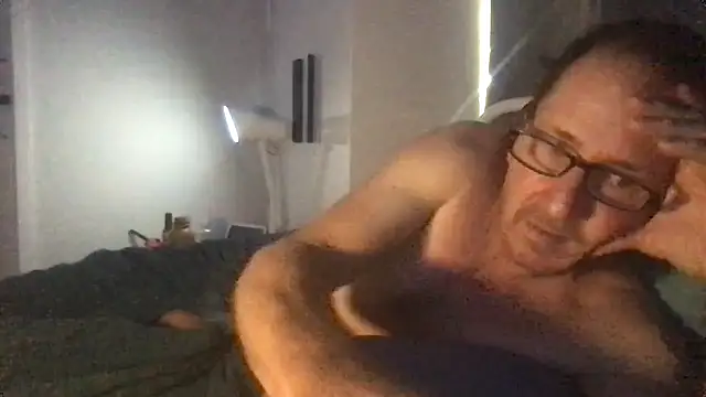 MrBombasticxxx online show from May 4, 2026, 11:01 pm