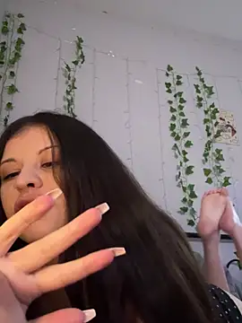 rubie roja online show from March 28, 2026, 10:09 pm