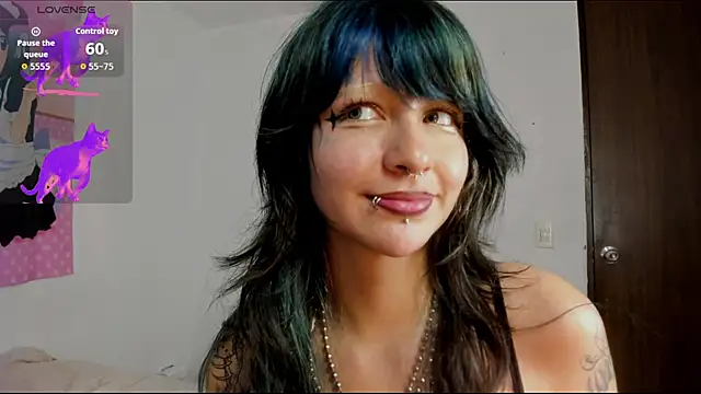 Snapshot of Angel__Dreams chatting on May 12, 2026, 3:36 am Angel Dreams online show from May 12, 2026, 3:36 am