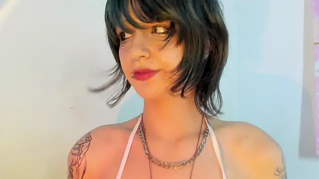 Snapshot of Angel__Dreams chatting on May 26, 2026, 3:24 am Angel Dreams online show from May 26, 2026, 3:24 am