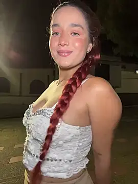 isabella ferrer99 online show from March 6, 2026, 4:09 am