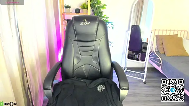 Necucuby online show from April 18, 2026, 8:07 am