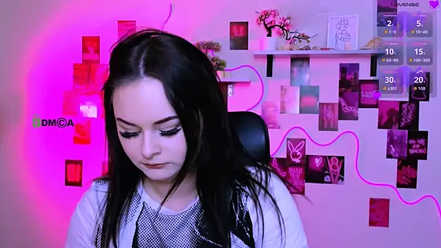 miss courtney  online show from March 18, 2026, 9:45 am