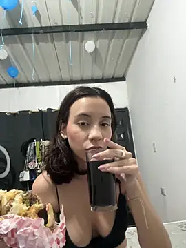 Nicole Cute04 online show from April 1, 2026, 4:02 am