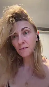 Secret Ladyx online show from April 6, 2026, 3:26 am