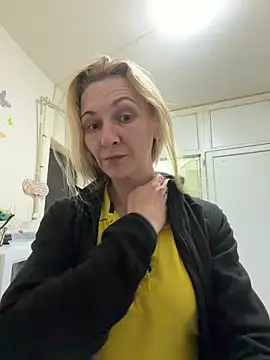 Secret Ladyx online show from May 19, 2026, 8:04 pm