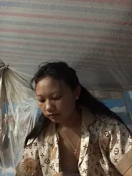 TieuVy99 online show from April 4, 2026, 2:14 pm