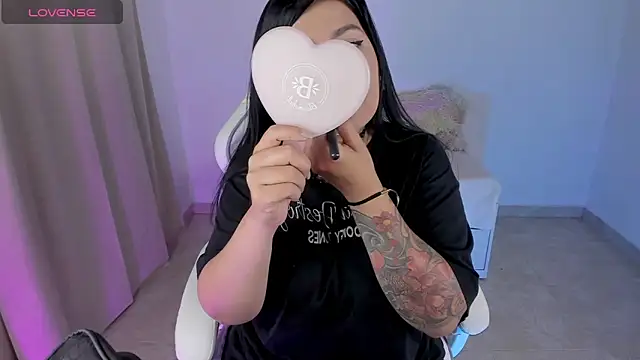 heeyy kitty online show from March 20, 2026, 2:22 pm