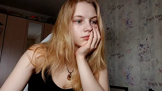 Emmaheartley online show from March 18, 2026, 5:10 am