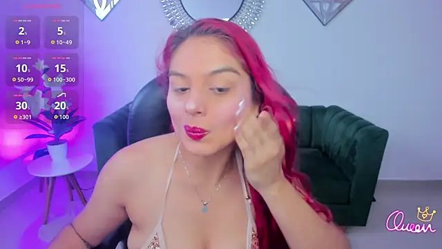 Snapshot of Raven-reyess chatting on June 7, 2026, 12:09 pm Raven-reyess online show from June 7, 2026, 12:09 pm