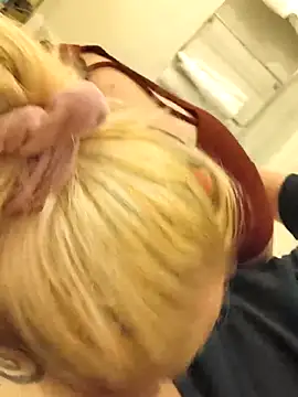 luckilyfound3 online show from April 8, 2026, 7:58 pm