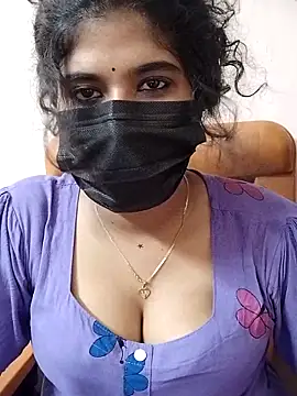 Sunitha28 online show from April 7, 2026, 7:36 pm