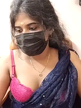 Sunitha28 online show from April 19, 2026, 6:10 pm