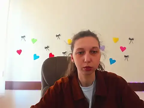 Ellina Star online show from March 16, 2026, 9:13 am