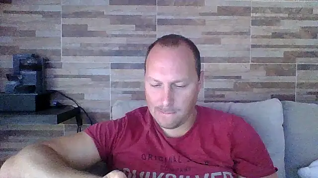 lustonfan online show from March 25, 2026, 12:44 pm