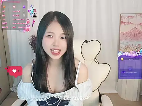 Noelle-2007 online show from March 16, 2026, 12:42 pm