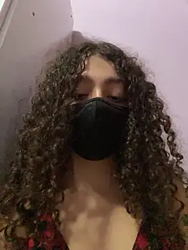 Ravennaaaaa online show from April 6, 2026, 12:08 am