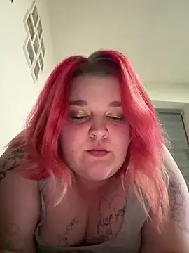 Lily0660 online show from March 12, 2026, 9:32 pm