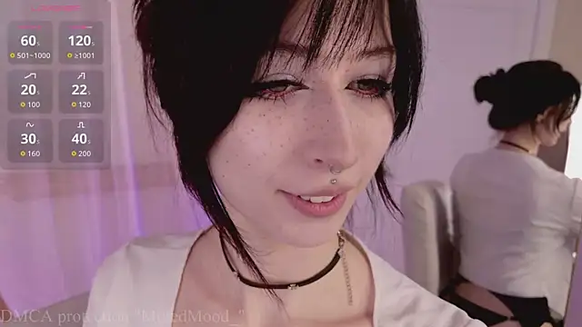 MutedMood  online show from May 28, 2026, 12:46 pm