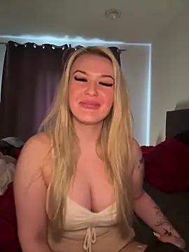 Snapshot of Lara-Gartner chatting on March 9, 2026, 1:04 pm Lara-Gartner online show from March 9, 2026, 1:04 pm