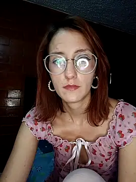 Snapshot of susanhottie1 chatting on April 5, 2026, 3:04 am susanhottie1 online show from April 5, 2026, 3:04 am
