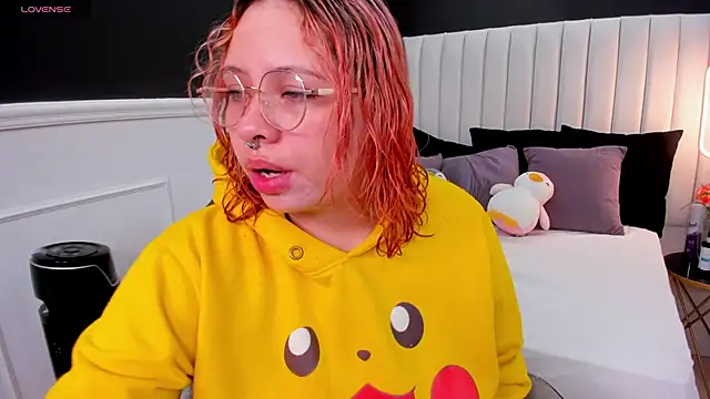 lil la skye online show from April 3, 2026, 1:09 pm