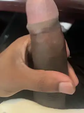 sexcboi69 online show from April 30, 2026, 4:46 pm