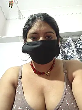 Funcouple0069 online show from April 8, 2026, 5:35 pm