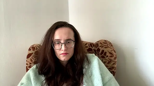 SofiaTease online show from April 28, 2026, 12:54 pm