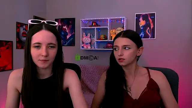 Snapshot of bella_dorn chatting on June 11, 2026, 1:20 pm bella dorn online show from June 11, 2026, 1:20 pm