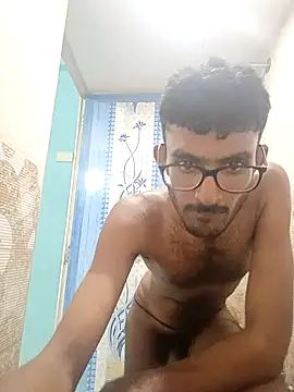 manikanda64 online show from April 8, 2026, 5:35 pm