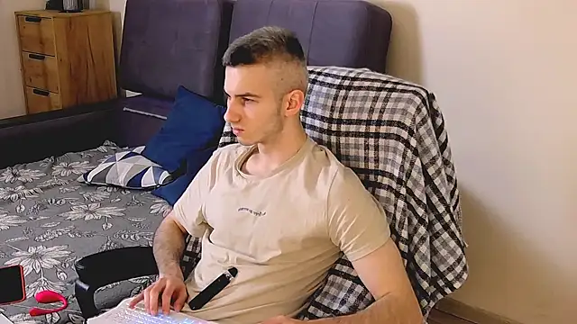 Magic Storms online show from April 25, 2026, 2:03 am