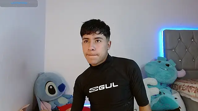 Snapshot of Sebas_fire4 chatting on March 12, 2026, 2:12 pm Sebas fire4 online show from March 12, 2026, 2:12 pm