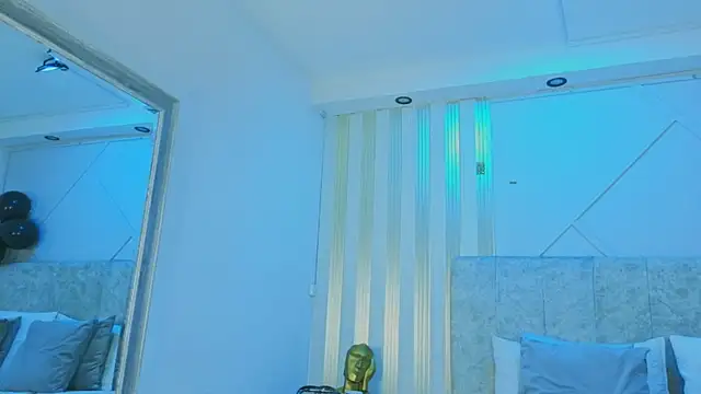 j belle  online show from March 18, 2026, 12:52 pm