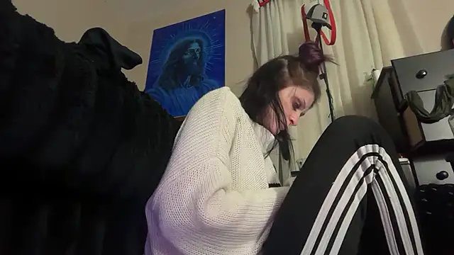 lillithluxx69 online show from March 6, 2026, 2:41 am