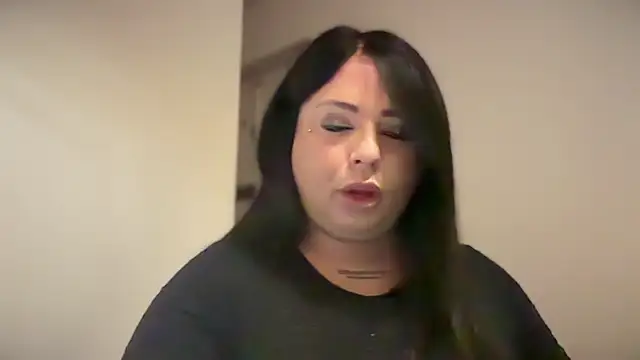 Snapshot of giaduzza chatting on April 3, 2026, 2:26 pm giaduzza online show from April 3, 2026, 2:26 pm