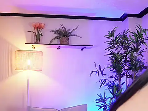 Zooe8 online show from March 26, 2026, 2:00 pm