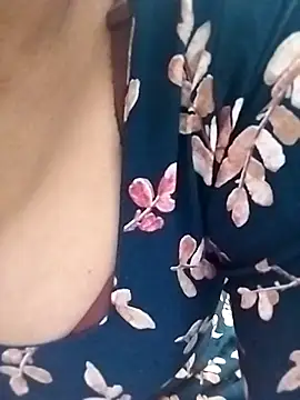 Snapshot of Sarika-lovely chatting on March 9, 2026, 4:38 am Sarika-lovely online show from March 9, 2026, 4:38 am