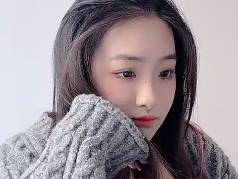 kitty-mm online show from March 9, 2026, 5:00 am