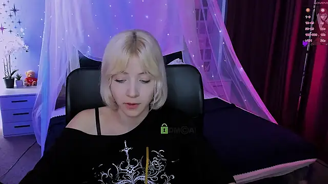 Snapshot of _sabrina_moore chatting on May 1, 2026, 8:52 am sabrina moore online show from May 1, 2026, 8:52 am