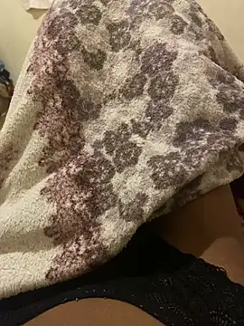 Safadona001 online show from March 9, 2026, 10:19 am