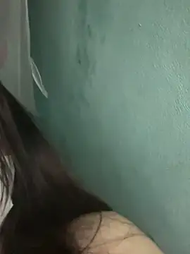 Beautiful roses online show from March 31, 2026, 1:22 pm