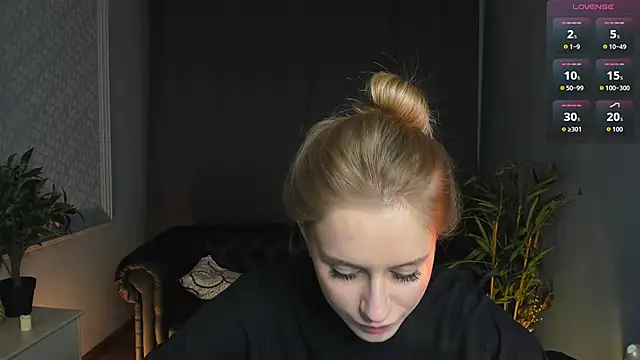 Mickey Milk online show from April 8, 2026, 8:09 pm