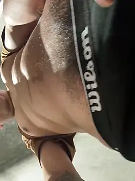 GoldenM95 online show from April 22, 2026, 4:48 am