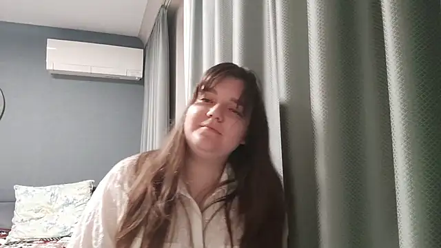 Angela Foster online show from April 28, 2026, 8:36 pm