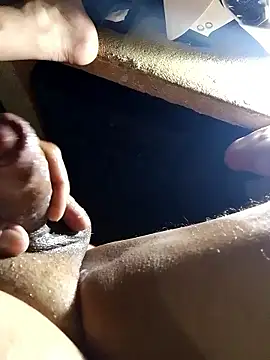 Eve410 online show from April 14, 2026, 2:28 am