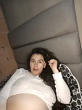 sexy-pregnant1 online show from April 19, 2026, 4:12 am